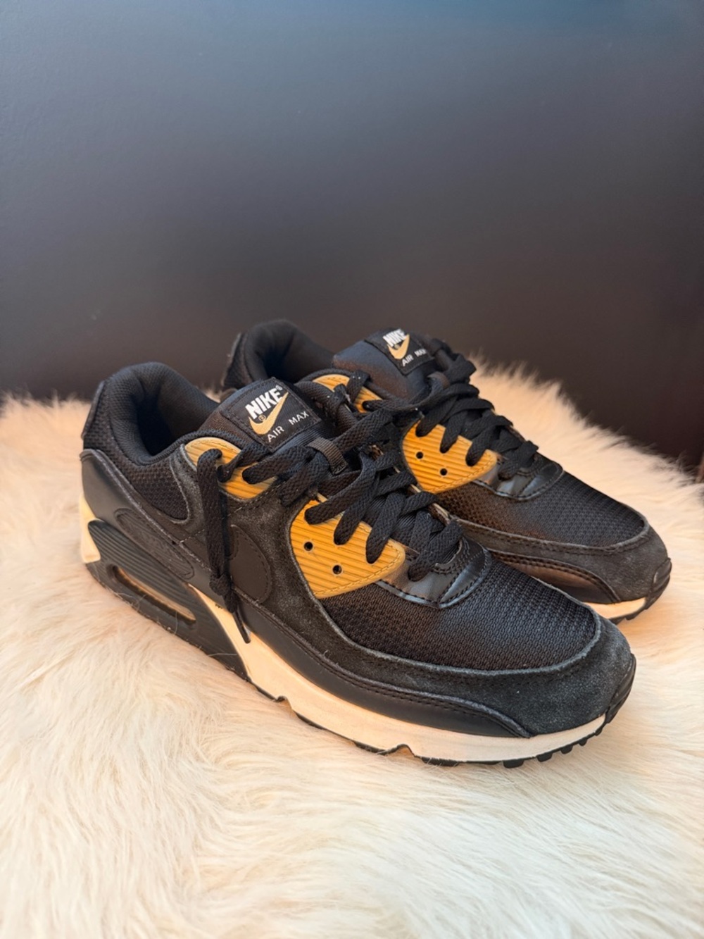 Nike Air Max 90 sneakers